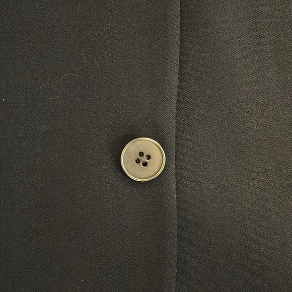 Michael Kors Navy Blue 38R suit jacket - Picture 4 of 5